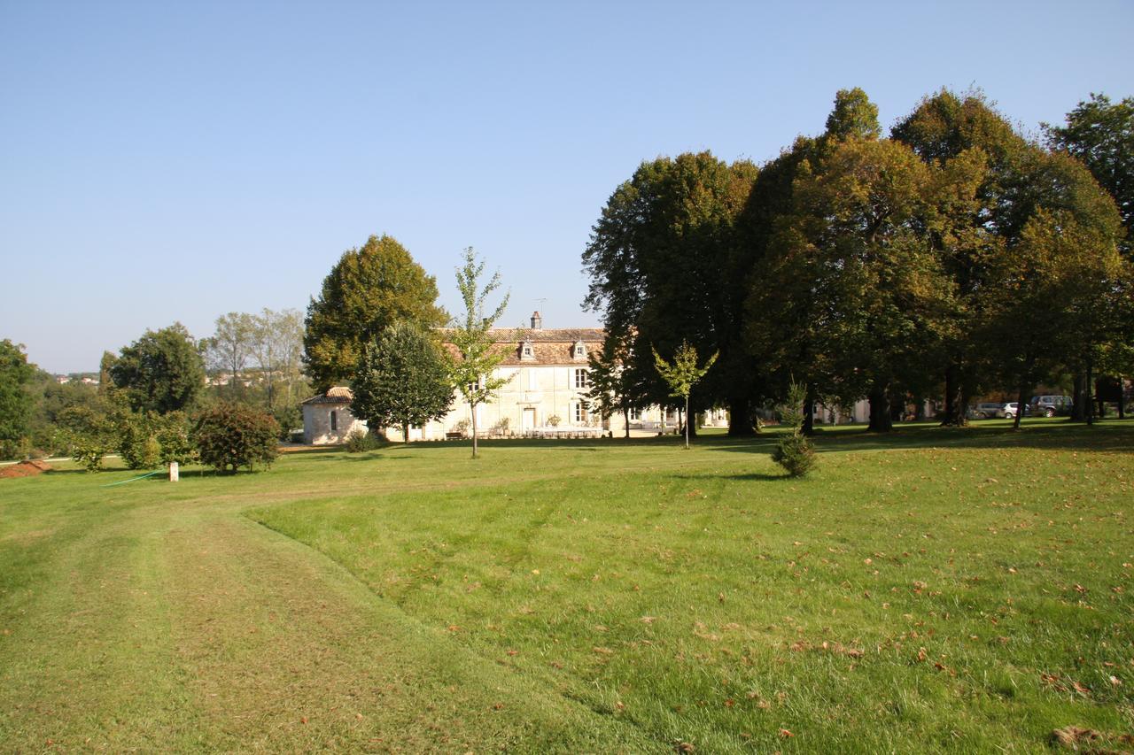Chateau Manoir De La Leche Touvre Kültér fotó